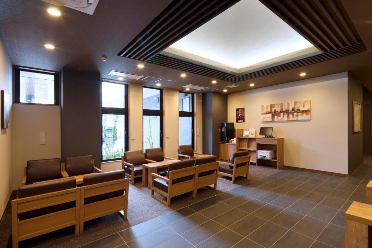 Route-inn Osaka -hagoromo Ekimae- 3*
