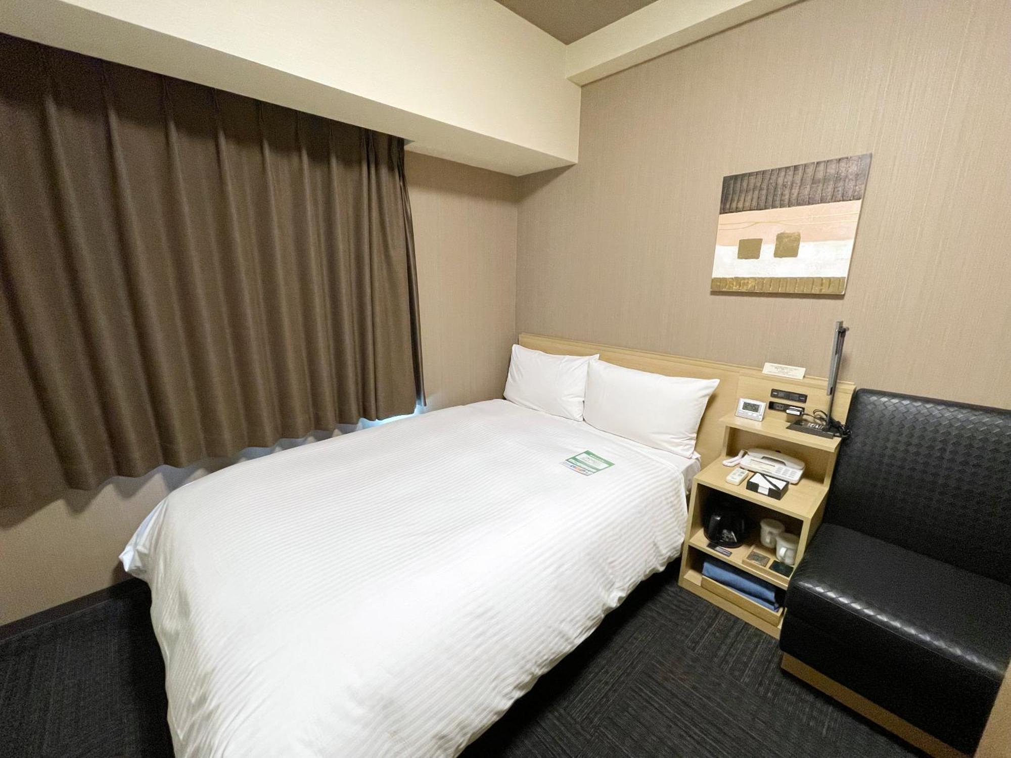 Route-inn Osaka -hagoromo Ekimae- 3* Takaishi